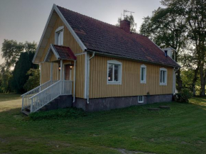 Stålemara Gård Lilla gula huset på landet, Fågelmara